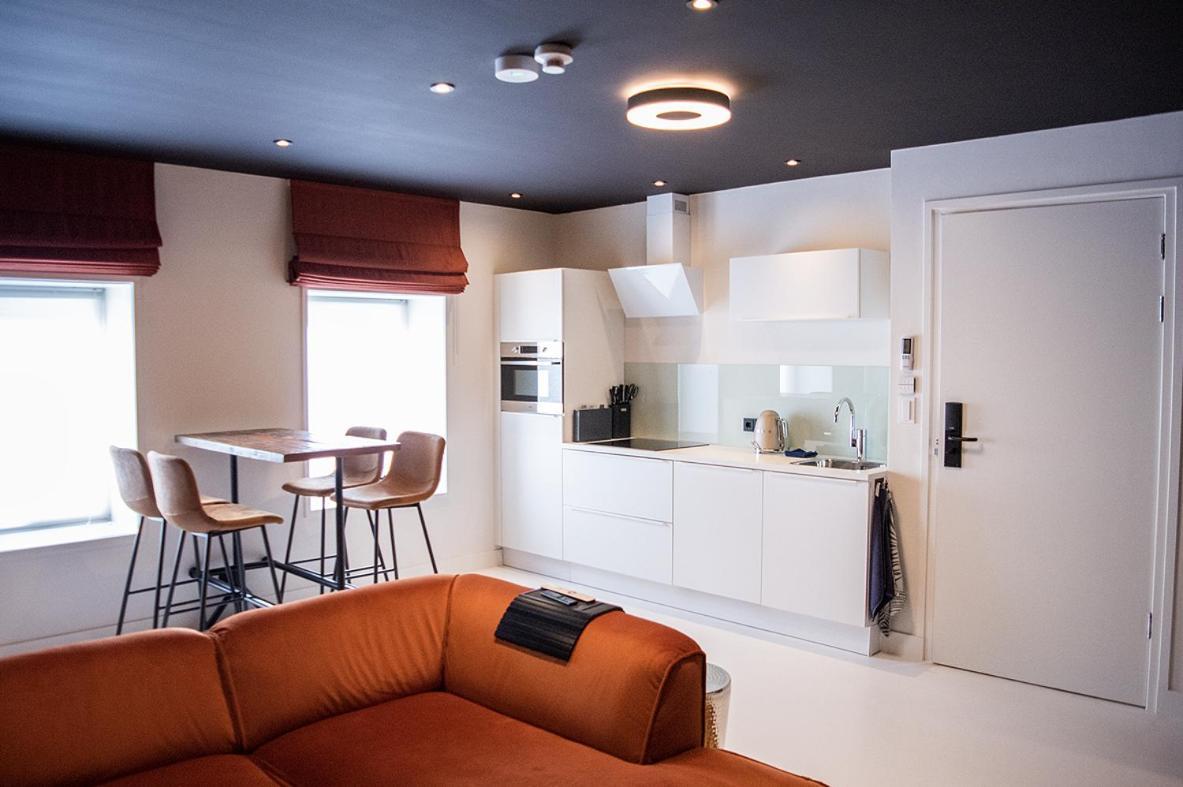 "De Bank" - Hotel Apartments Harlingen Extérieur photo