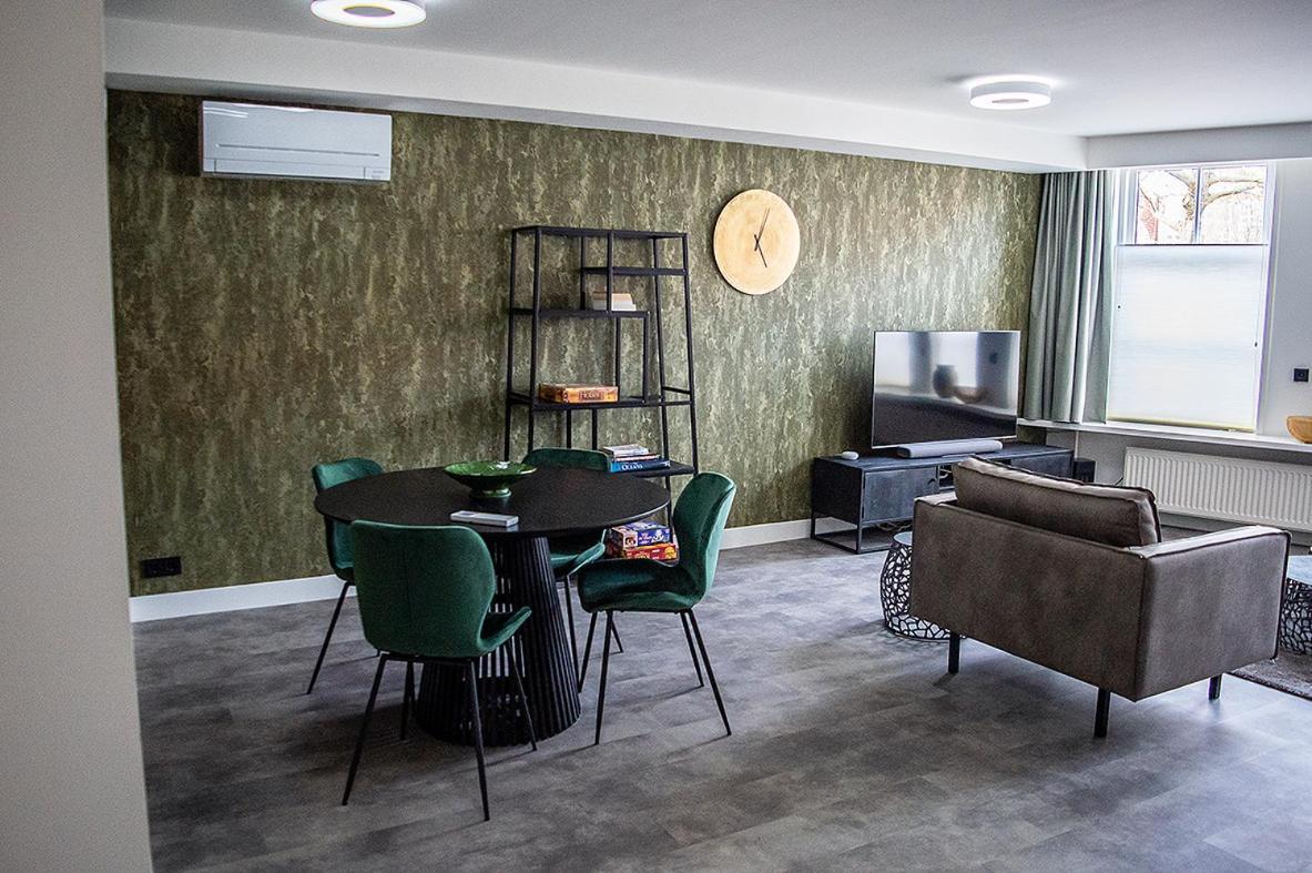 "De Bank" - Hotel Apartments Harlingen Extérieur photo