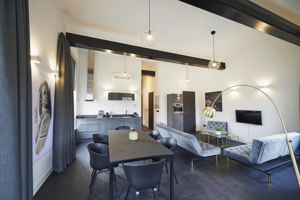 "De Bank" - Hotel Apartments Harlingen Extérieur photo