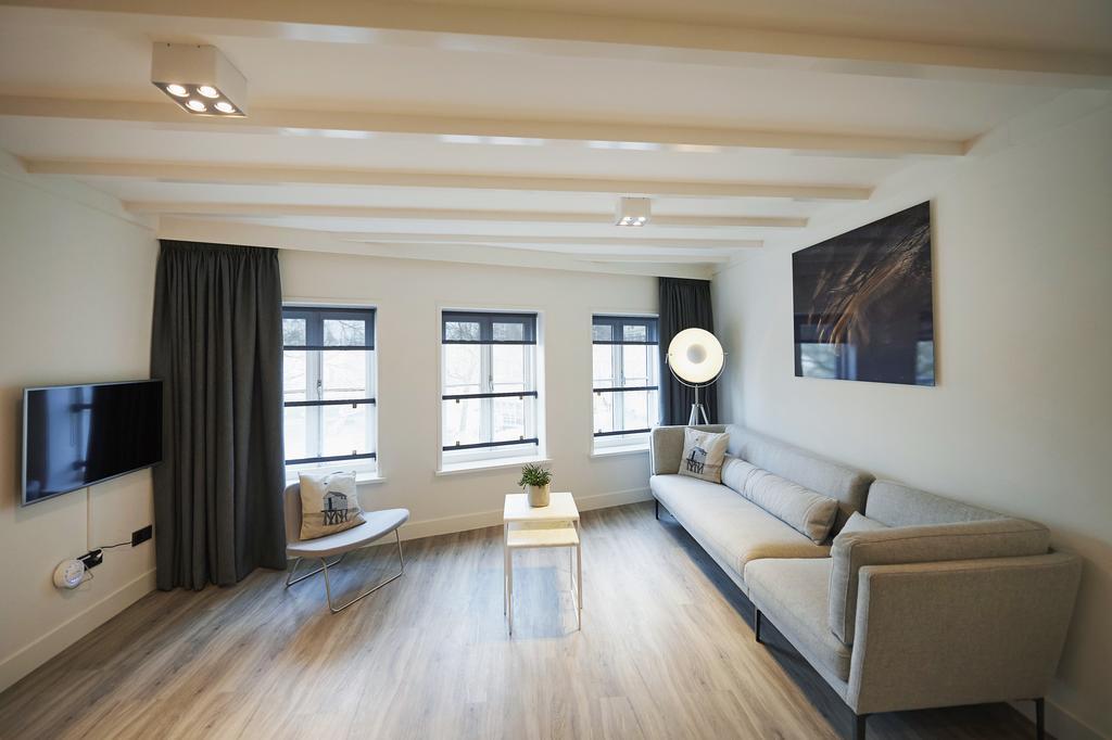 "De Bank" - Hotel Apartments Harlingen Extérieur photo