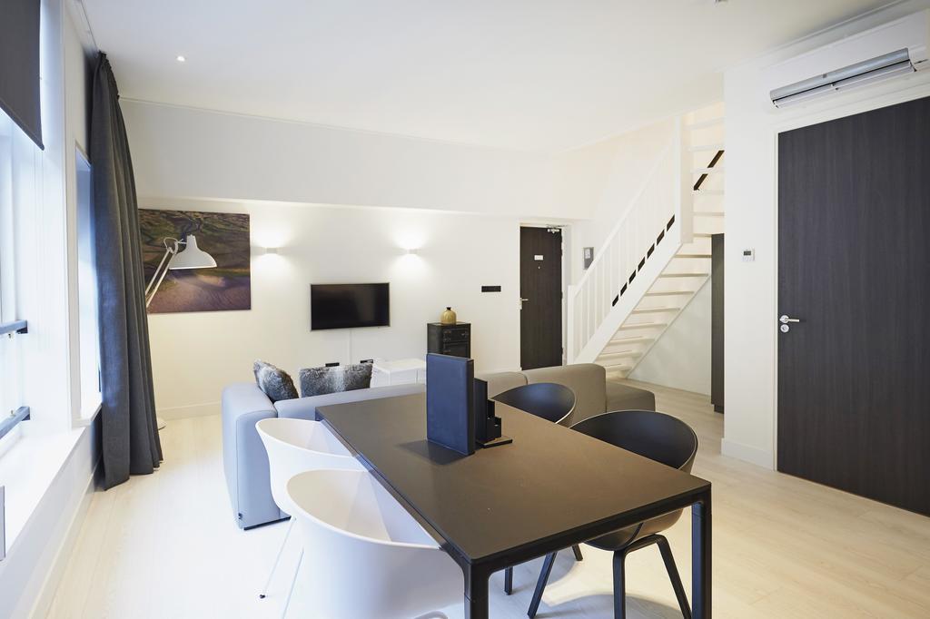 "De Bank" - Hotel Apartments Harlingen Extérieur photo