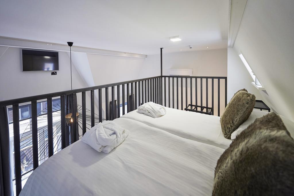 "De Bank" - Hotel Apartments Harlingen Extérieur photo