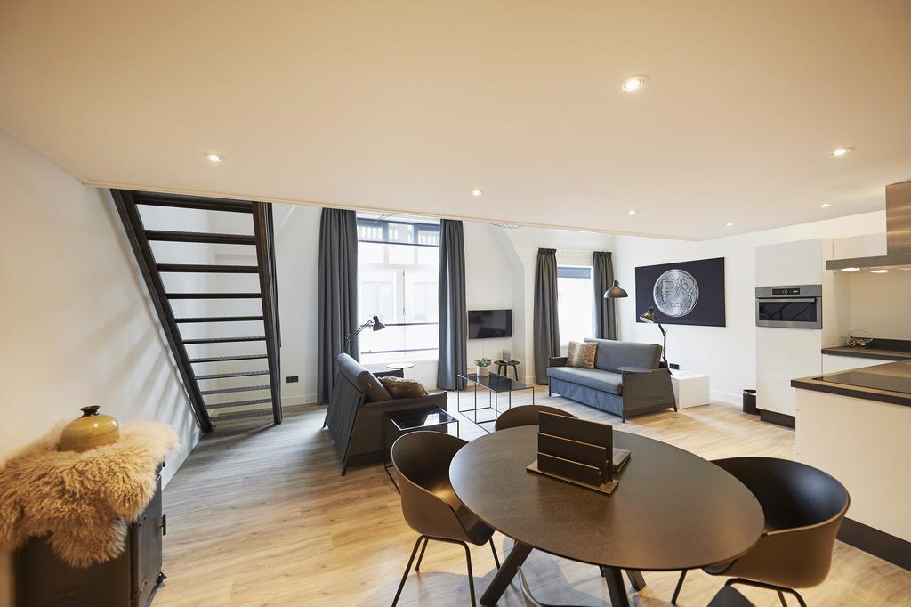 "De Bank" - Hotel Apartments Harlingen Extérieur photo